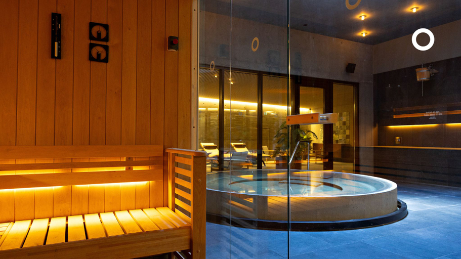 Sport & Beauty 2, Grandi by Center Hotels, Reykjavík