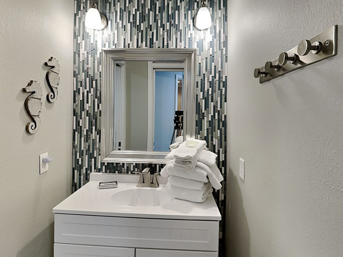 Bathroom 3, Paradise Isle #15A by Southern Vacation Rentals, Baldwin