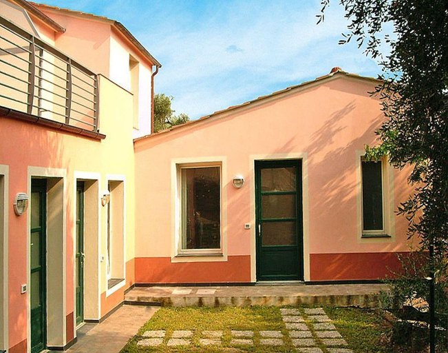 Exterior & Views 2, Apartment Borgo Verde in Imperia, Imperia