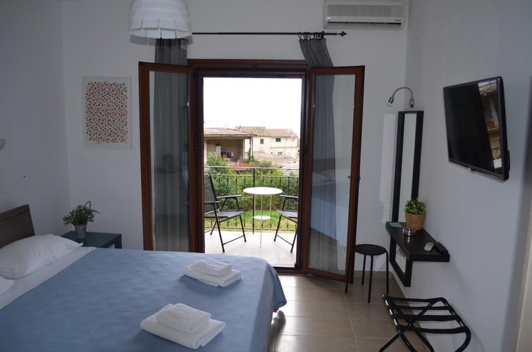 Others 2, Virginia Studios, Ionian Islands