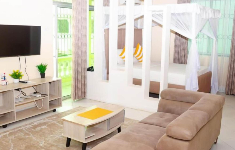 Others 5, Oswald Resort, Nyali