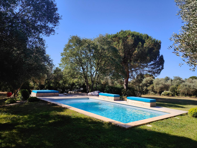 Others 4, La Maison l'Oliveraie, Hérault