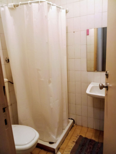 Room 3, Apartamento Doria - Center Porto Economic Huge Fla, Porto