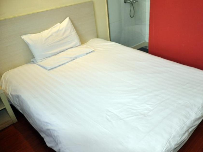 Bedroom 2, Hanting Hotel Jinan Shanda Bei Road, Jinan