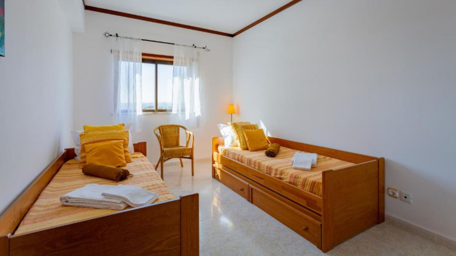 Room 3, Alvor 2 Bedrooms Balcony Flat, Portimão