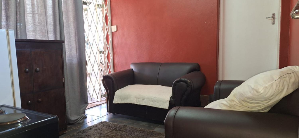 Others 5, Henning nest guest house, City of Tshwane