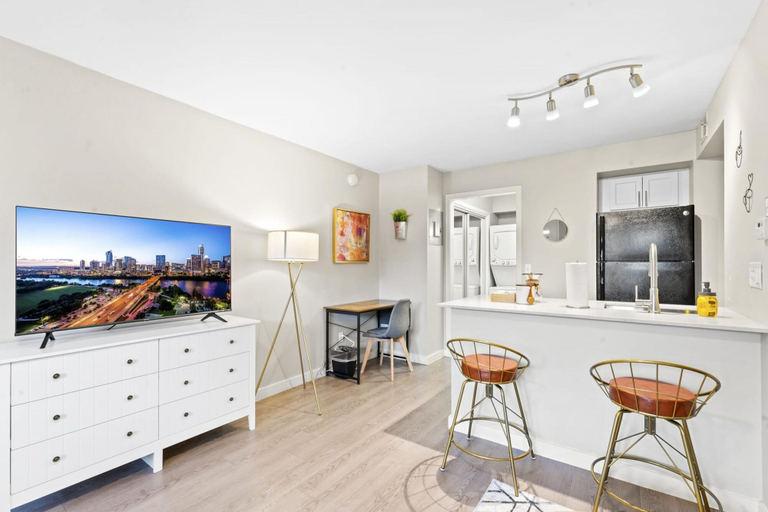 Others 5, Comfy Studio Close to Downtown and Domain, Travis