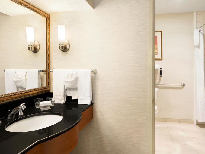 Bathroom 3, Homewood Suites by Hilton Toledo - Maumee, Lucas