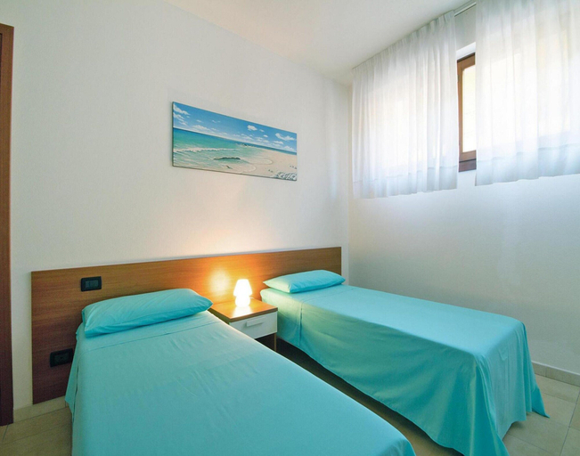 Room 3, Flat in Villassimius, Cagliari