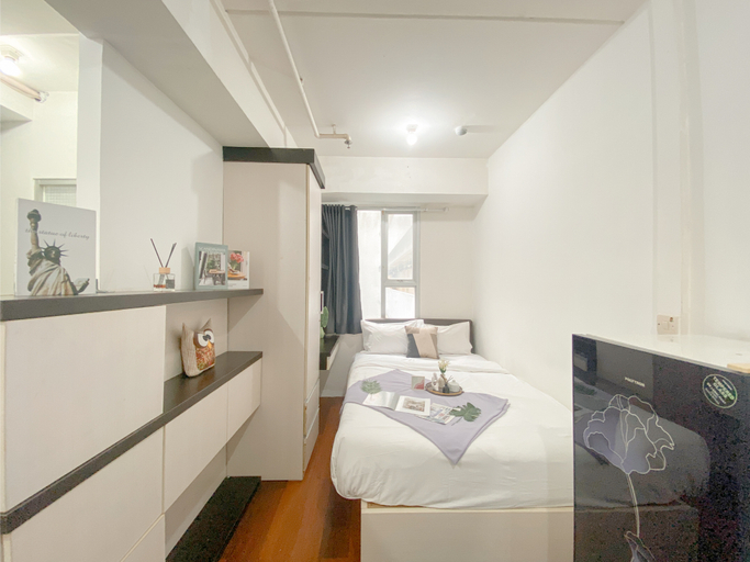 Bedroom 1, Strategic Studio Apartment at Menteng Square By Travelio, Central Jakarta