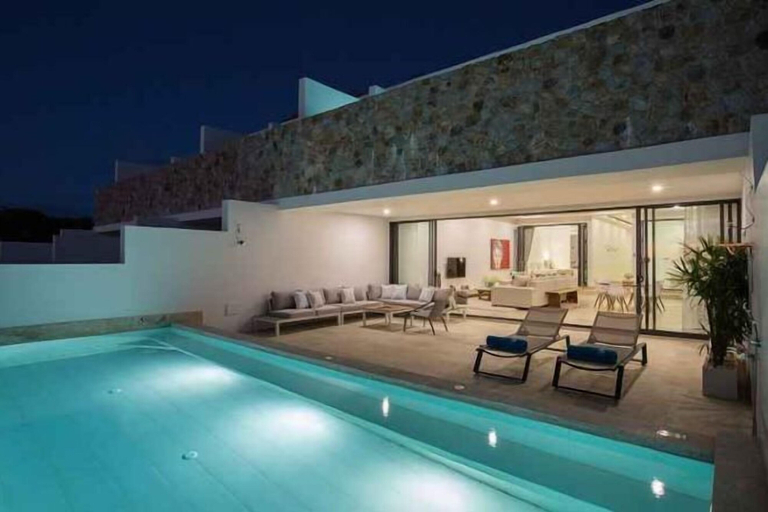 Swimming Pool 26