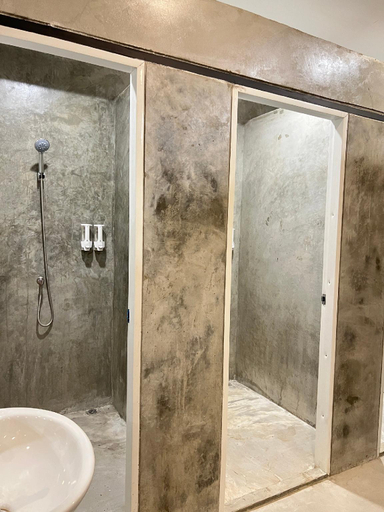 Bathroom 5