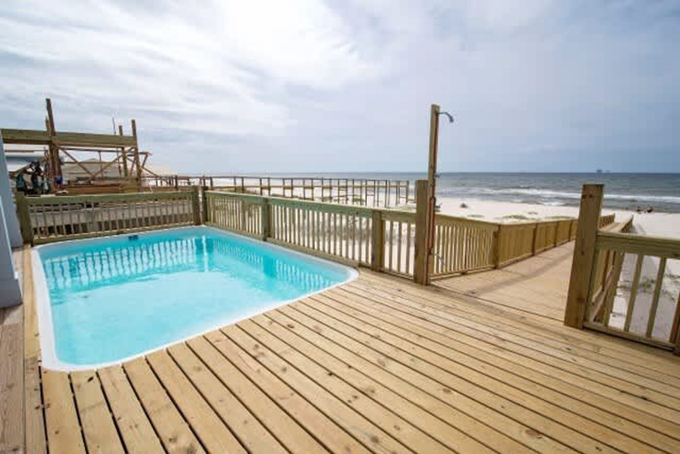 Room 4, Beachfront 5bed Easybreezy West, Baldwin