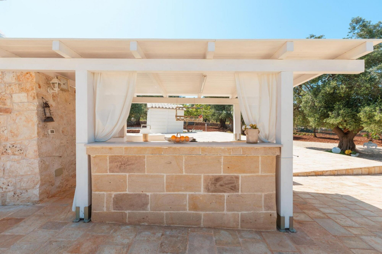 Others 5, Trullo Mil With Private Pool by Apuliarentals, Brindisi