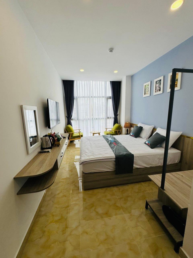 Bedroom 8