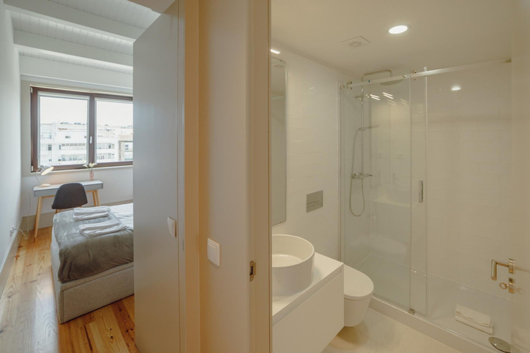 Bathroom 4, Legacy Oporto Premium Apartment I by Vacationy, Porto