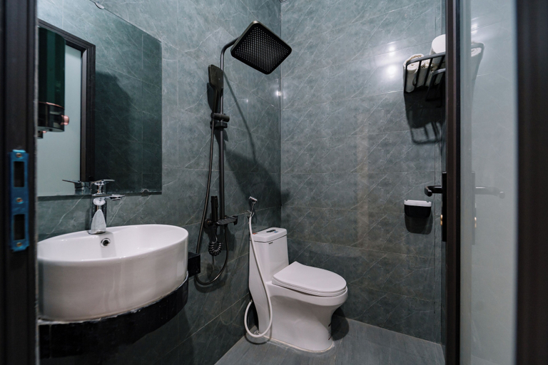 Bathroom 5, HG Hostel and Motobikes, Vị Xuyên