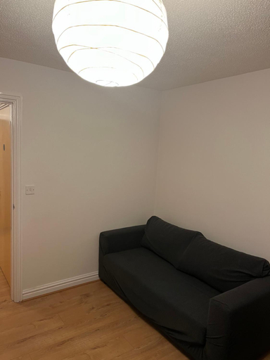 Others 5, Entire Captivating 2-bed House in Manchester, Manchester