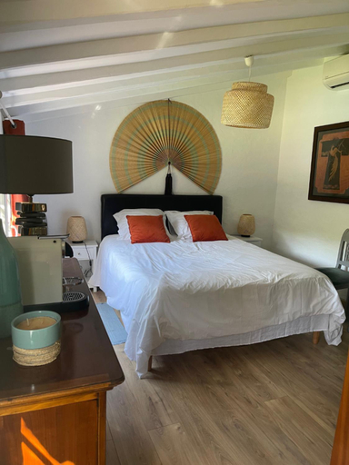 Bedroom 2, La Borreliane, Var