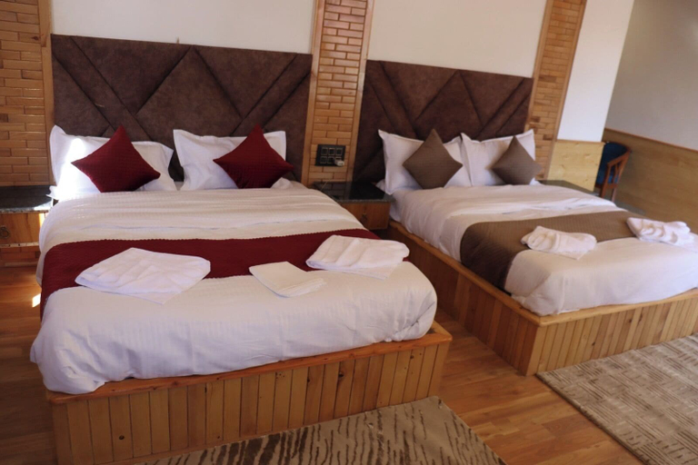 Bedroom 3, Hotel Mountain Blue Manali, Kullu