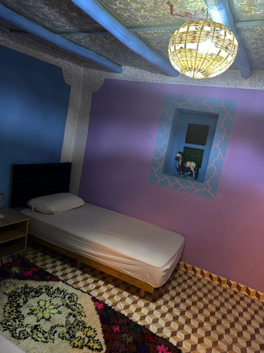 Others 5, The blue house, Larache