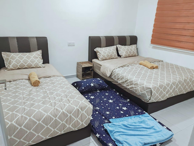 Bedroom 2, KUANTAN  BKT SETONGKOL 2R2B  NRBY HTAA MENARA 188, Kuantan