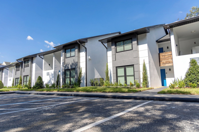 Exterior & Views 2, The Fold Hotels Orlando, Orange