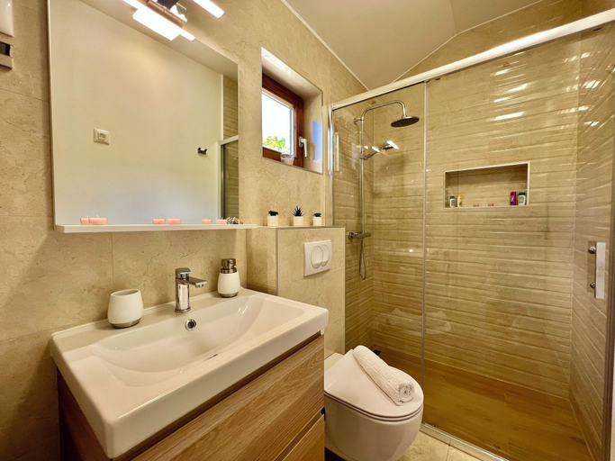 Bathroom 3, Apartman Marijana, Crikvenica