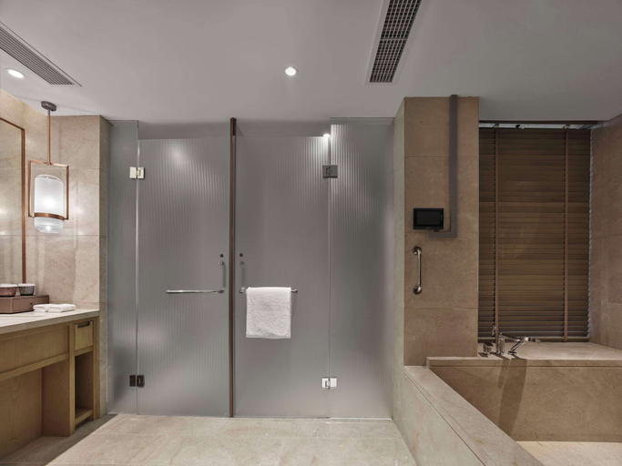Bathroom 4, Hilton Suzhou New District, Suzhou