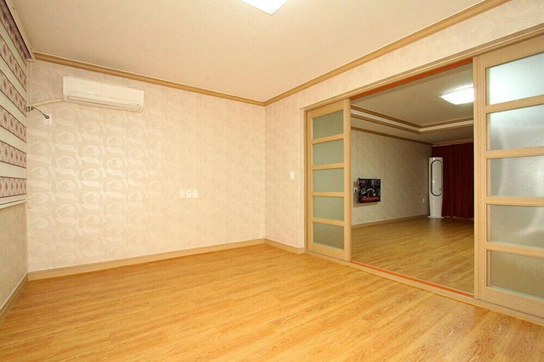 Others 5, Wolpo Donghae Pension, Pohang