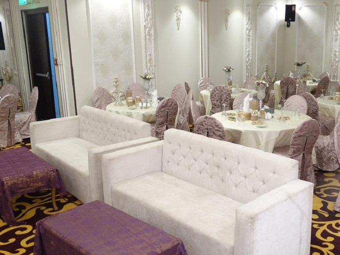 Food & Drinks 5, Swiss In Tabuk, Tabuk