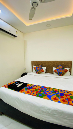 Bedroom 2, Hotel Dev Shree, Indore