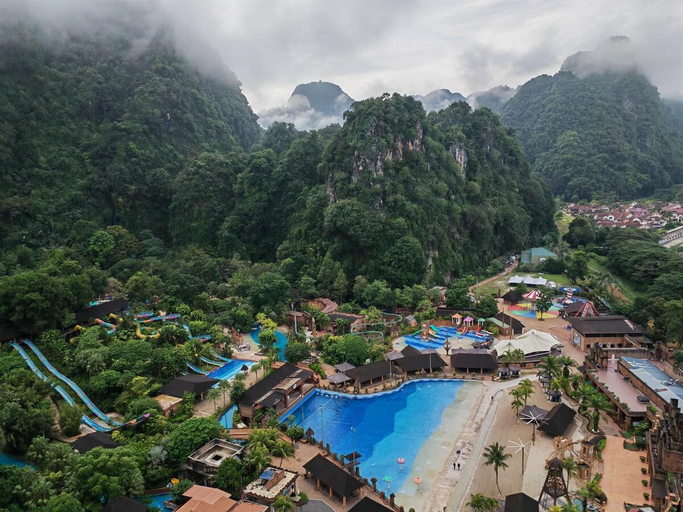 Others 4, Cozy Suite 1 with Mountain & Theme Park Views, Kinta