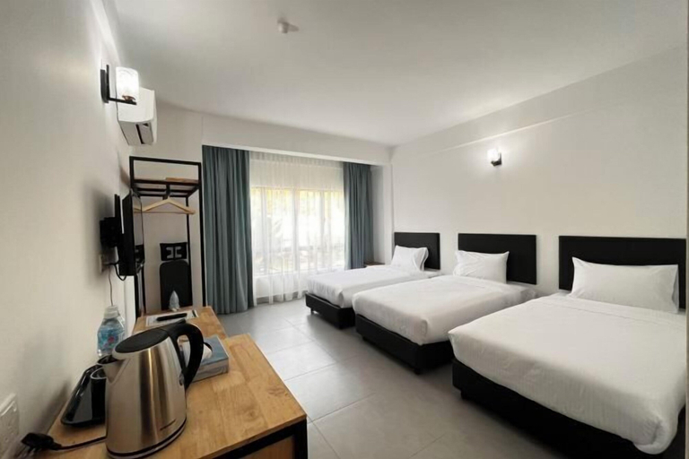 Bedroom 12