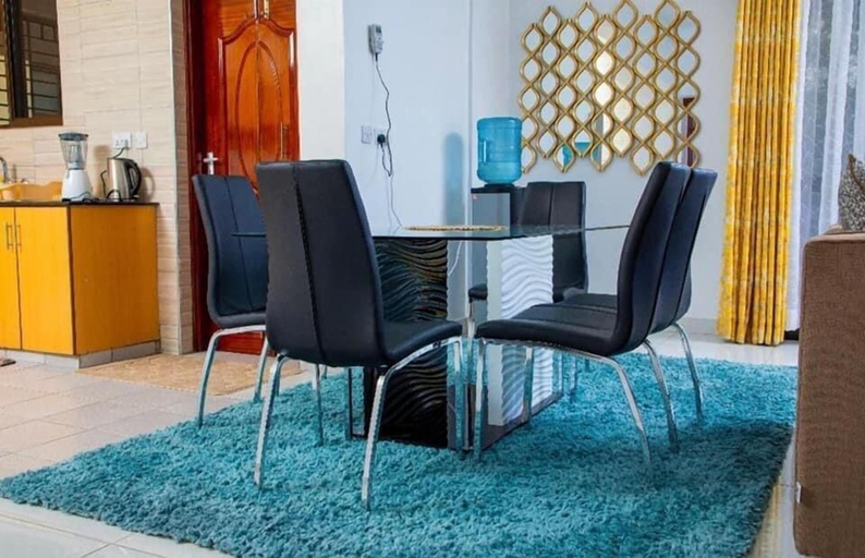 Dining Room 7