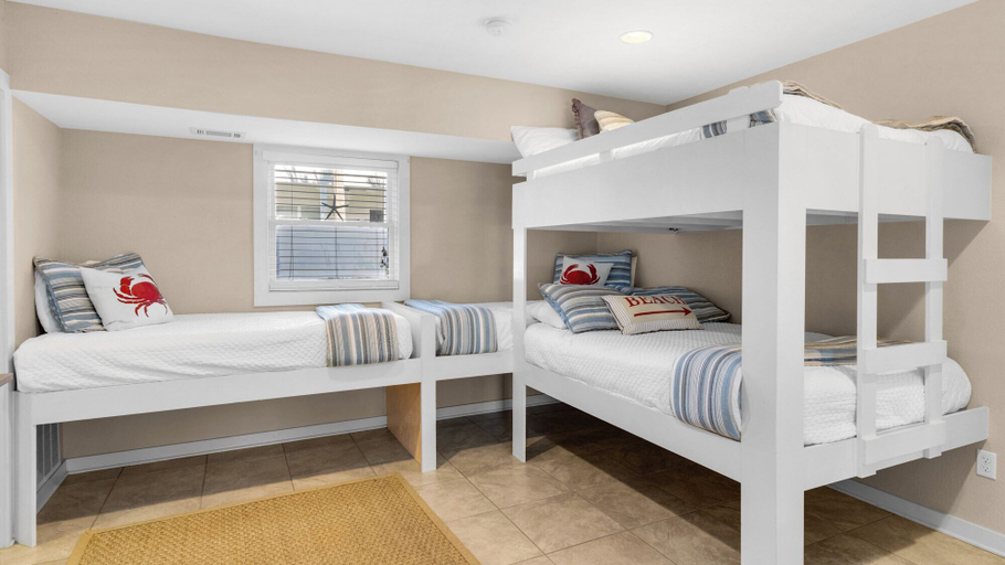 Bedroom 3, Your Ideal Beach Getaway With Private Pool, Game Room and Close to Beach!, Walton