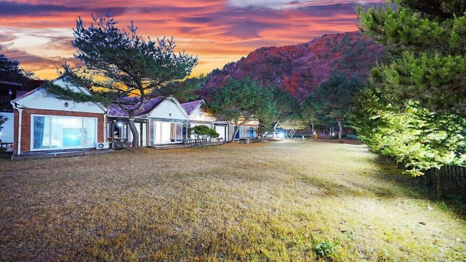 Exterior & Views 1, San Deul Ba Ram Pension, Pyeongchang
