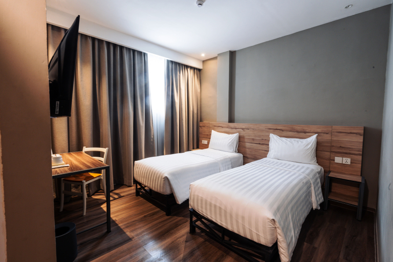 Bedroom 2, Stay Kertapati Hotel, Palembang