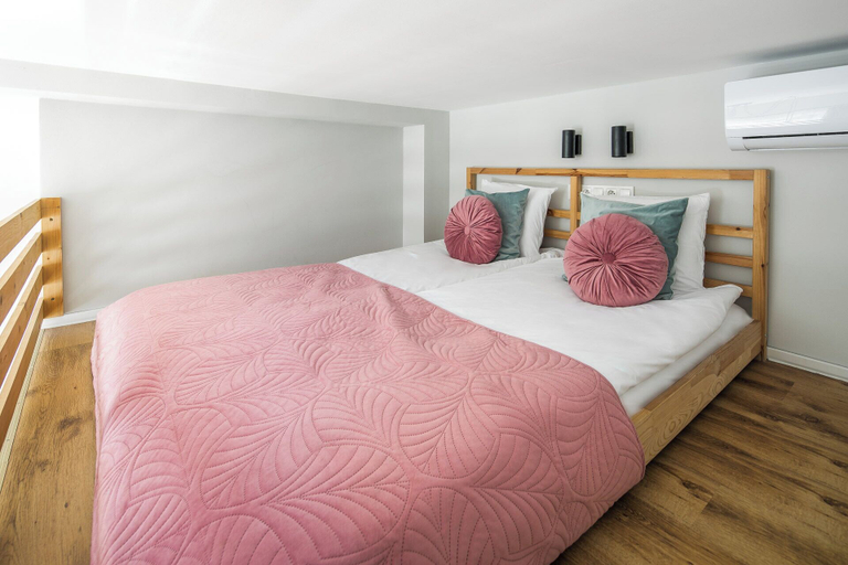 Bedroom 5, Horizon Park Aparthotel, Kraków City