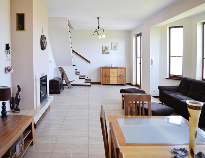 Dining 2, Holiday Home at the Lake in Kiedrowice, Bytów