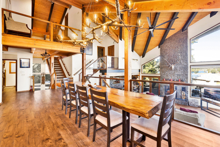 Food & Drinks, The Birdhouse #2529, San Bernardino