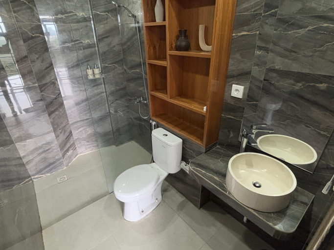 Bathroom 5