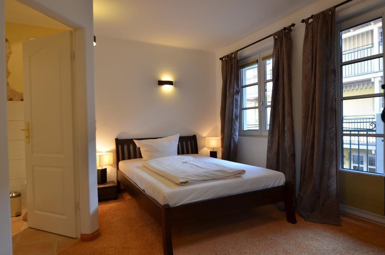Bedroom 2, Landhaus Hotel Wolfratshausen, Bad Tölz-Wolfratshausen