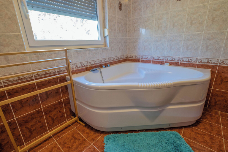 Bathroom 3, Apartment Ahel, Crikvenica