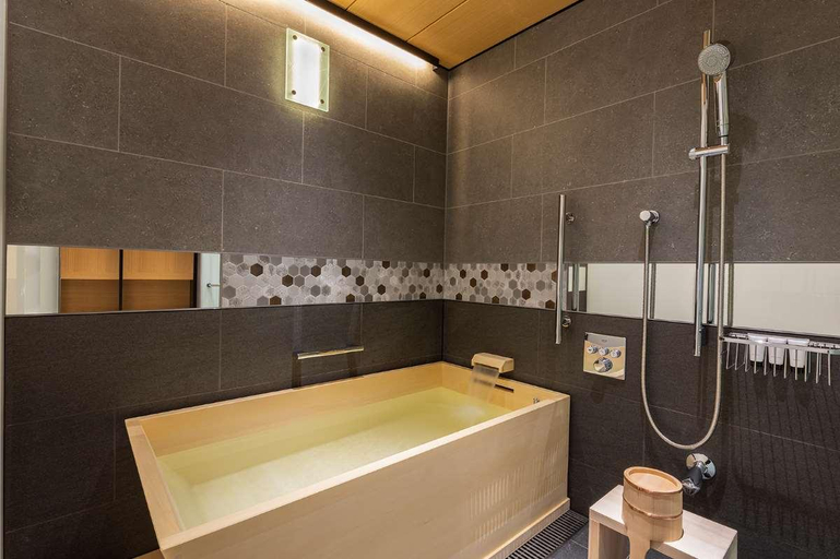 Bathroom 5, Hotel New Otani Tokyo the Main, Chiyoda