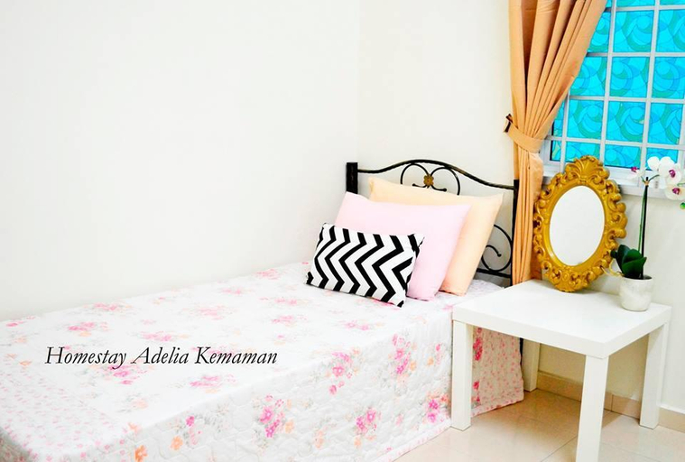 Bedroom 4, HOMESTAY ADELIA KEMAMAN, Kemaman