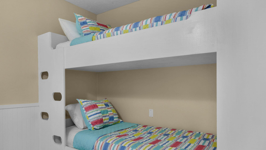 Bedroom 2, Beachside Stay w/ Pool & Beach Access + Free Attraction Tickets!, Bay