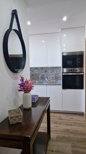 Room 3, Green Tower Sea View With Garage and Balcony, Portimão