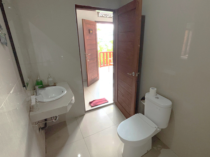 Bathroom 4