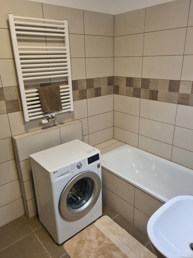 Bathroom 3, Aphrodite Apartman Budapest, Budapesti